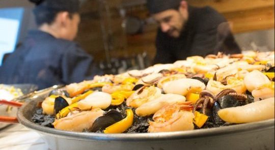 Servicio de banquetes, pick up y delivery de nuestros platillos españoles